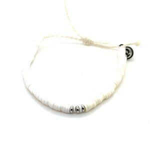 Pura Vida Silver and White Shells Bracelet
